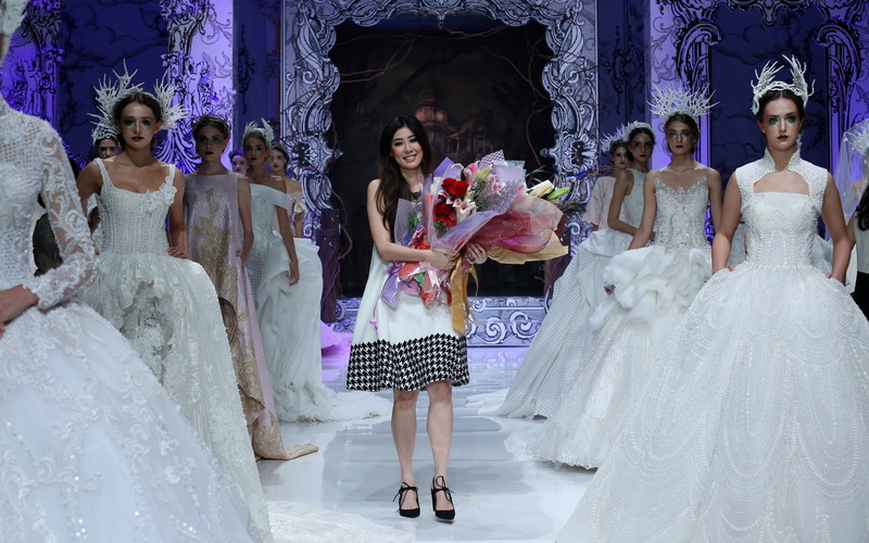 Desainer gaun pengantin di Jakarta